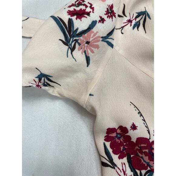 ASTR The Label Cream Red Floral Button Front Ruffle Mini Dress Size Small - Picture 11 of 14